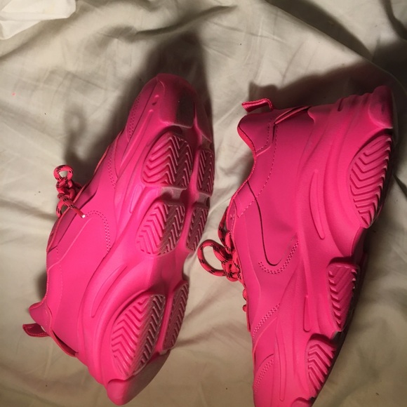 Neon Pink Steve Madden Possession Platform Sneakers (Only Worn Once) - Picture 4 of 5